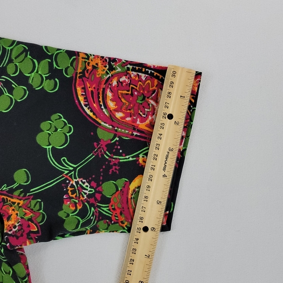 NOT FOR SALE Lularoe Classic T Shirt Top Sz 3XL - Picture 10 of 11